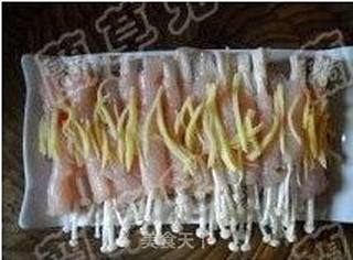 剁椒金针鱼卷的做法步骤:10