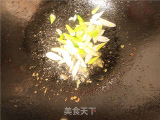 蒜爆羊肉片的做法步骤:8