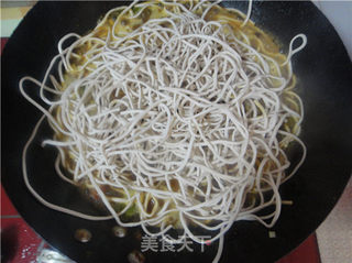 咖喱豆角焖面的做法步骤:10