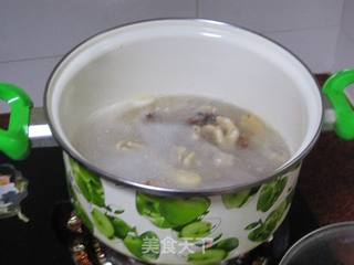 泡椒凤爪的做法步骤:2