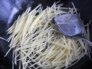锄草的春卷的做法步骤:7