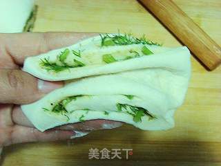 纯碱茴香花卷的做法步骤:13