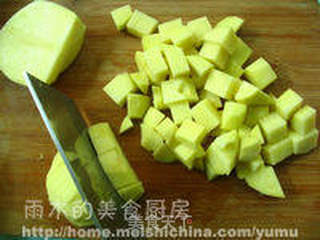 咖喱香菇土豆的做法步骤:3