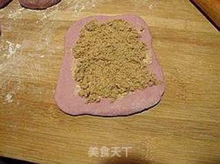 神奇的紫薯----肉松馅紫薯面包的做法步骤:6
