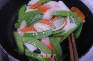 荷兰豆炒山药的做法步骤：4