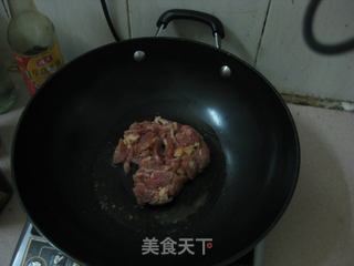 【飞禽走兽】菠萝炒肉的做法步骤：4