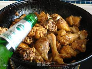 【飞禽走兽】----啤酒鸡的做法步骤:9