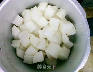 猪肉干焖白萝卜的做法步骤:5