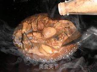 红烧栗子鸡的做法步骤：7