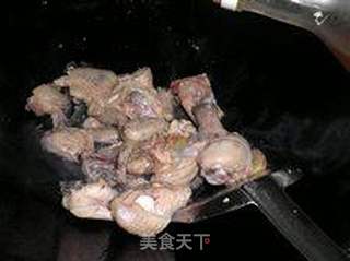 红烧栗子鸡的做法步骤:5