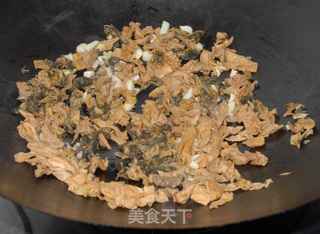 【飞禽走兽】梅菜扣肉的做法步骤:6