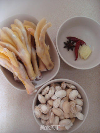 白芸豆烧鸭掌的做法步骤:4