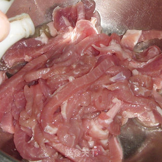 【飞禽走兽】鱼香肉丝的做法步骤:6