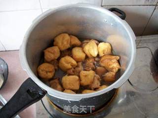 红烧蹄髈的做法步骤:6