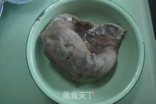 猪肚莲子煲的做法步骤：1