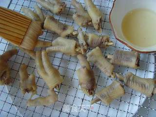 【飞禽走兽篇】:普洱茶焖凤爪的做法步骤:3