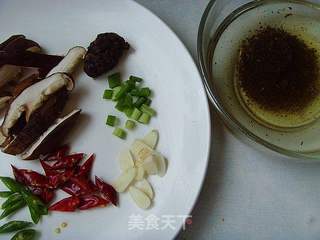 【飞禽走兽篇】:普洱茶焖凤爪的做法步骤:6