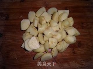 咖喱啤酒鸡的做法步骤：3
