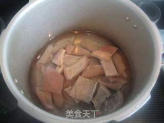 双色肉皮冻的做法步骤:2