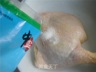蜜汁烤鸭腿的做法步骤:2