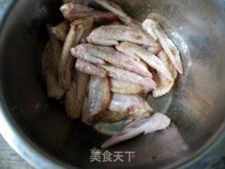 红烧翅尖的做法步骤：2