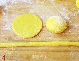 可爱小草帽---南瓜馒头的做法步骤:4