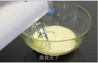 蛋糕用蒸不用烤,清凉不上火! 最消夏的超简单传统糕点----清风凉蛋糕的做法步骤:3