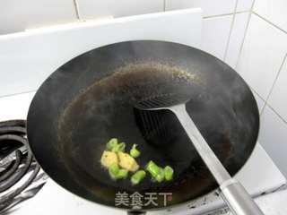 木耳啤酒鸡的做法步骤：4