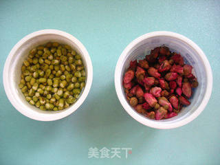 【端午·粽子】大个粽子包法---绿豆玫瑰粽的做法步骤:3