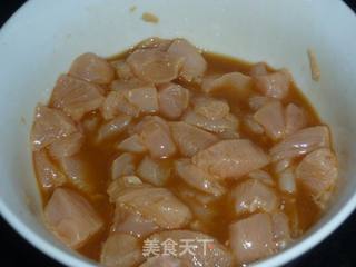 清新的味道——鸡肉玉米粽的做法步骤:2
