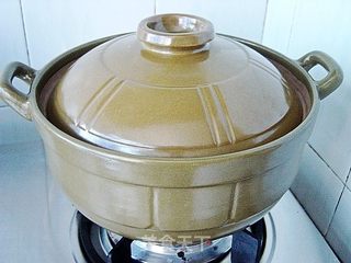 清补凉猪腱老火汤的做法步骤:4