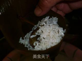 【家乡的风味】蜜枣花生粽的做法步骤:2