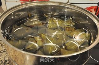 台式鲜肉粽的做法步骤:21