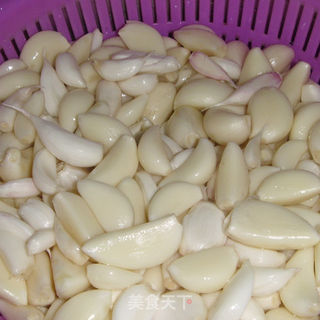 【夏日小凉菜】糖蒜的做法步骤:2
