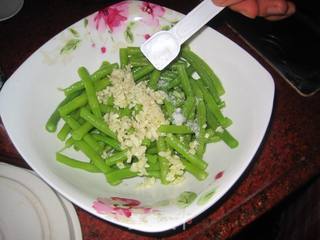 【夏日小凉菜】凉拌酱汁豆角的做法步骤:7