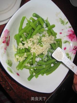 【夏日小凉菜】凉拌酱汁豆角的做法步骤:8