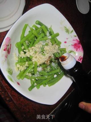 【夏日小凉菜】凉拌酱汁豆角的做法步骤:9