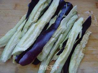 【夏日小凉菜】蒜泥茄子的做法步骤:2