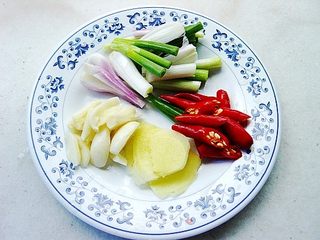 酸菜牛肉的做法步骤:3
