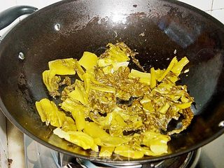 酸菜牛肉的做法步骤:5