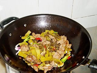 酸菜牛肉的做法步骤:10