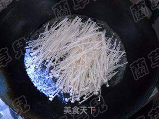 凉拌蒜苗金针菇的做法步骤:4