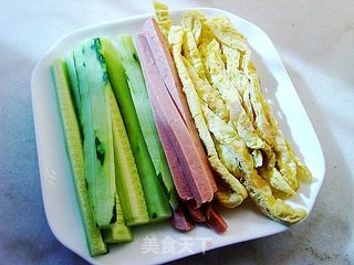 紫菜饭卷的做法步骤:2