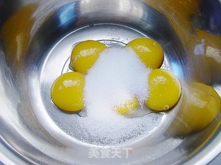 戚风蛋糕(原味)的做法步骤:3