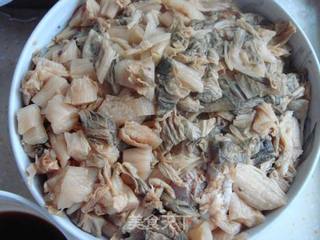 梅菜蒸扣肉的做法步骤:8