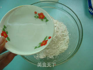 【夏日小凉菜】几分钟搞定【懒人版自制凉皮】的做法步骤:3