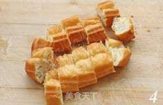 减肥的MM看过来 水果虾仁油条沙拉的做法步骤:4