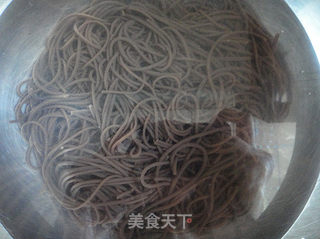 【夏日小凉菜】---酸辣蕨根粉儿的做法步骤:3