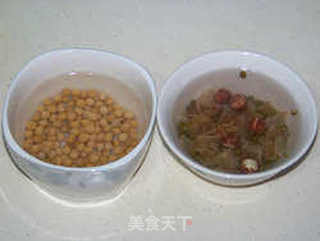 莲子百合饮的做法步骤:2