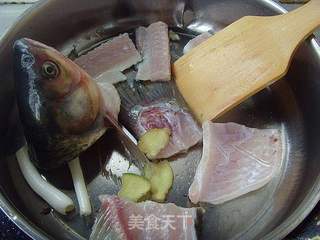 【川菜】:酸菜鱼的做法步骤:8